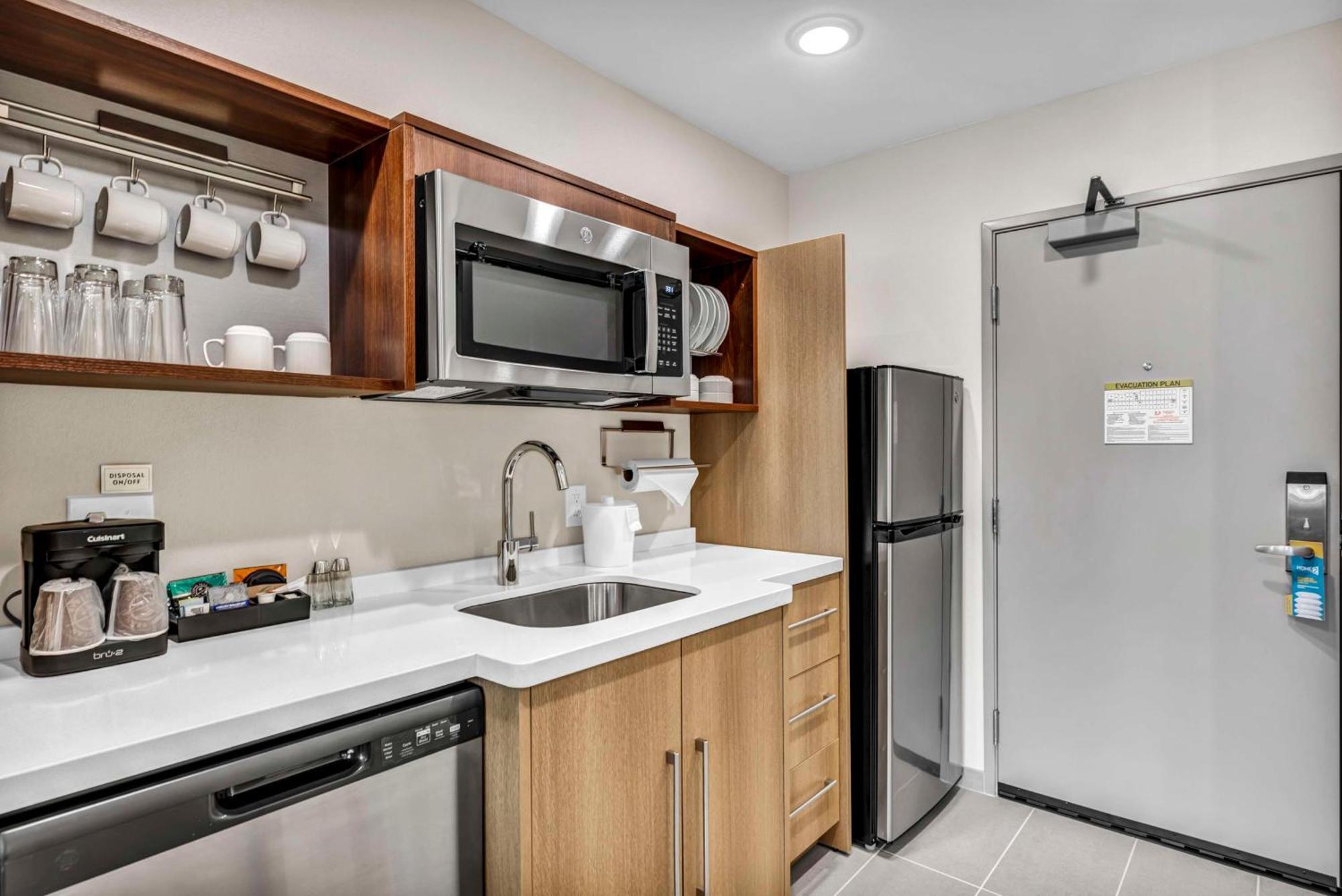 Home2 Suites By Hilton Raleigh West Lenovo Center מראה חיצוני תמונה