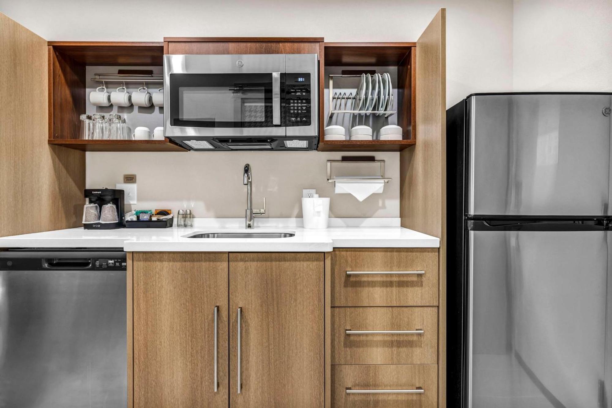 Home2 Suites By Hilton Raleigh West Lenovo Center מראה חיצוני תמונה