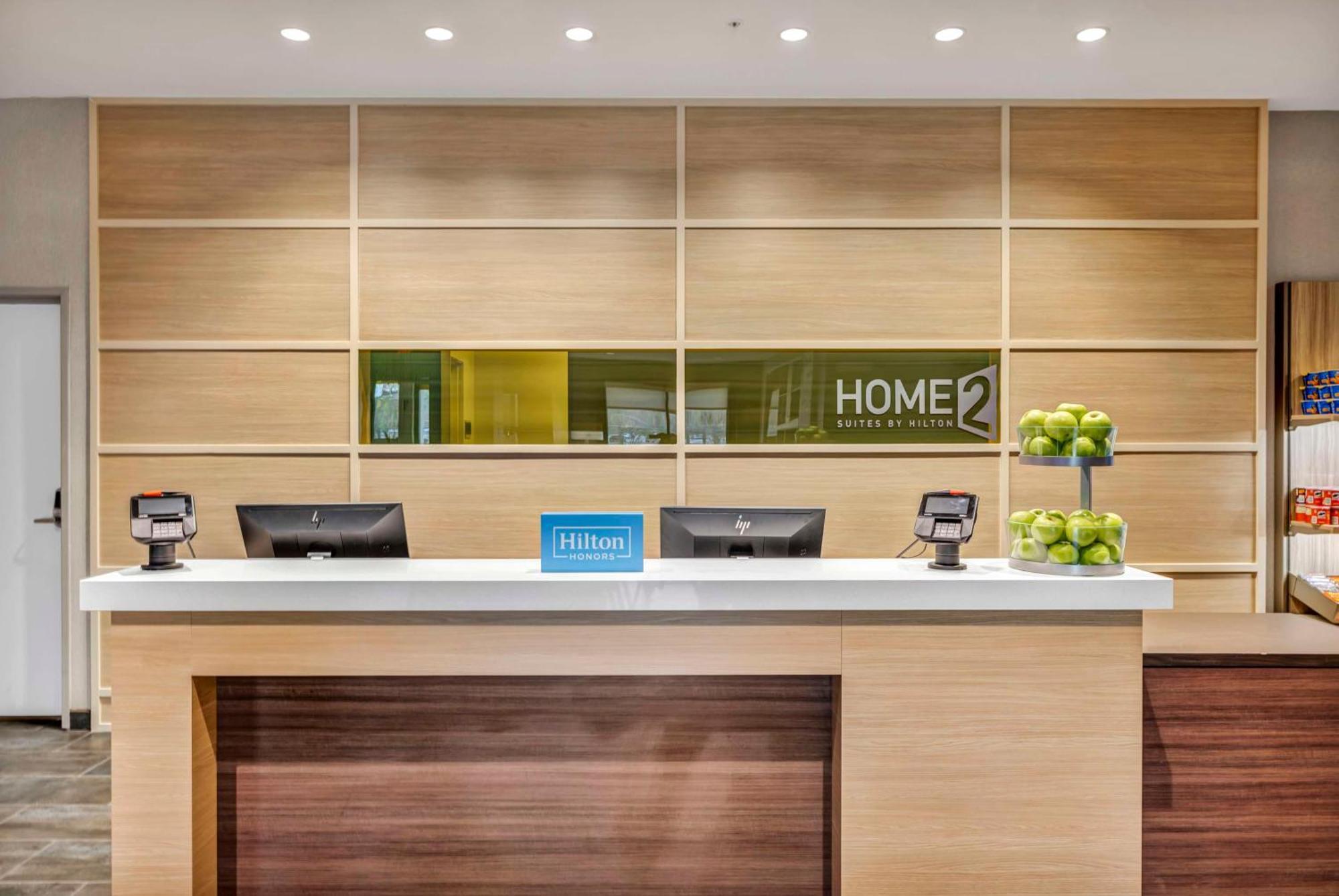Home2 Suites By Hilton Raleigh West Lenovo Center מראה חיצוני תמונה