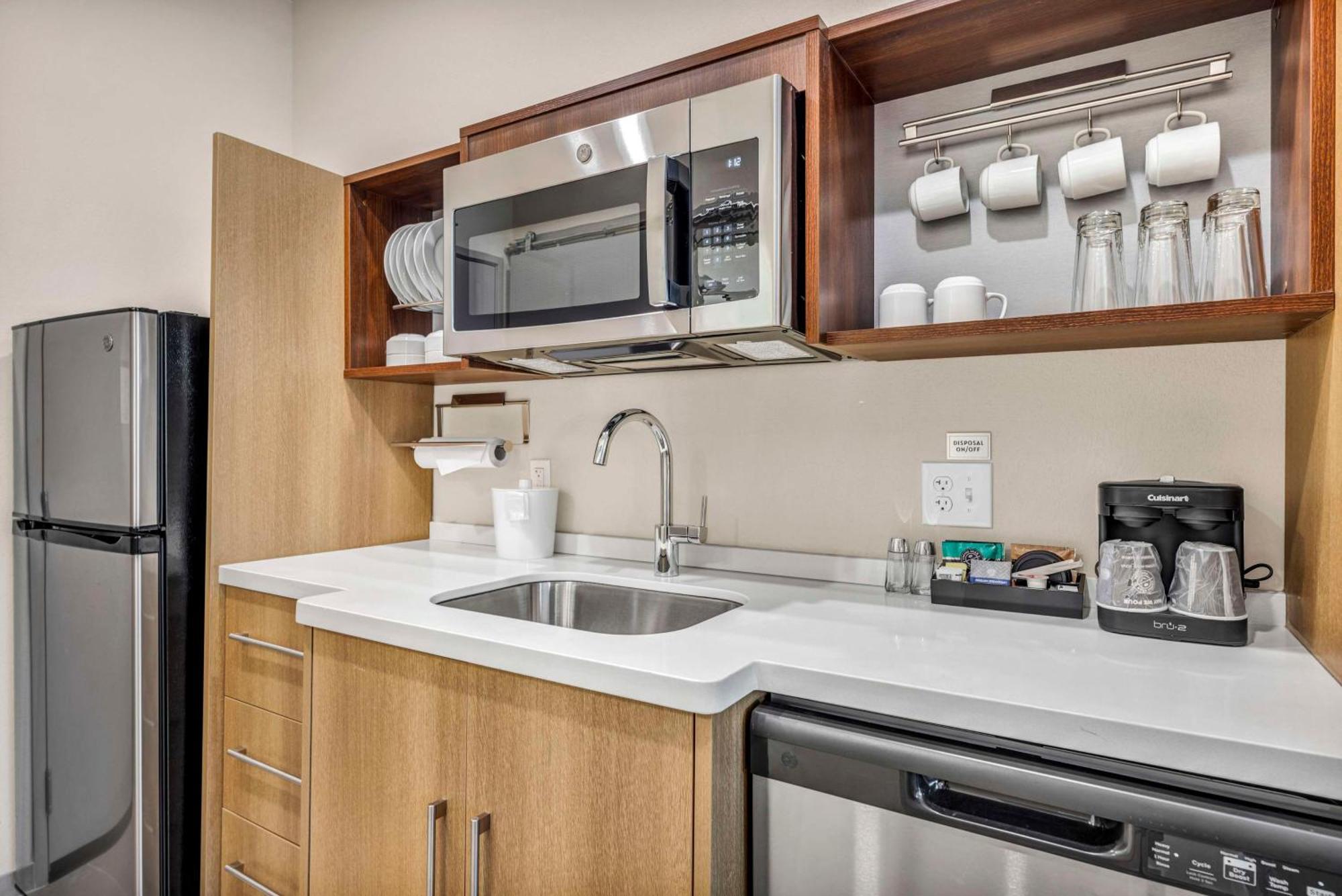 Home2 Suites By Hilton Raleigh West Lenovo Center מראה חיצוני תמונה