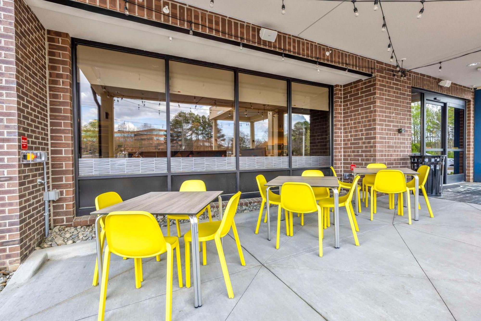 Home2 Suites By Hilton Raleigh West Lenovo Center מראה חיצוני תמונה