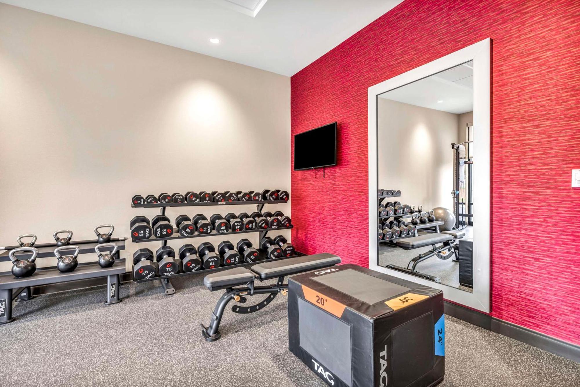 Home2 Suites By Hilton Raleigh West Lenovo Center מראה חיצוני תמונה