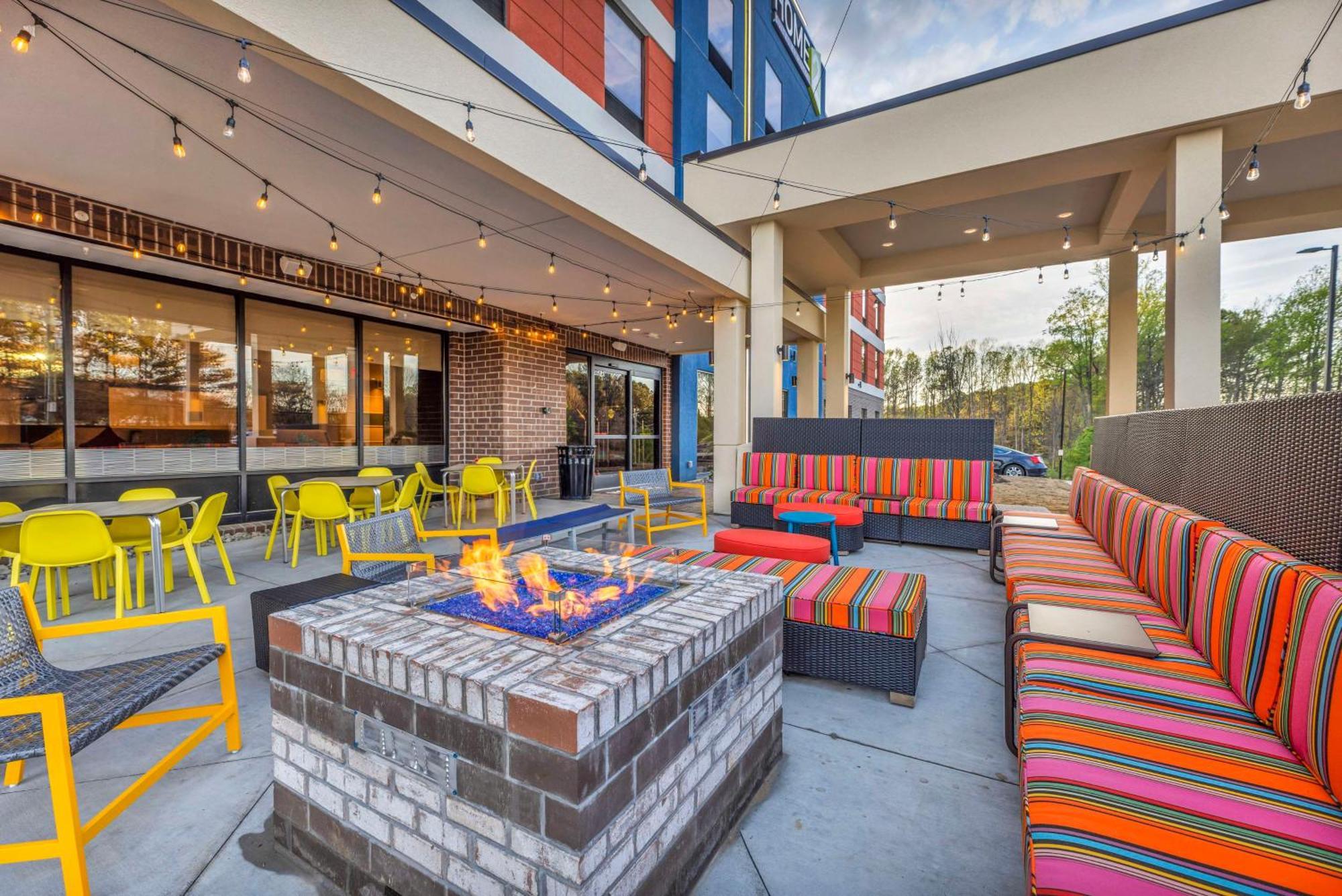 Home2 Suites By Hilton Raleigh West Lenovo Center מראה חיצוני תמונה