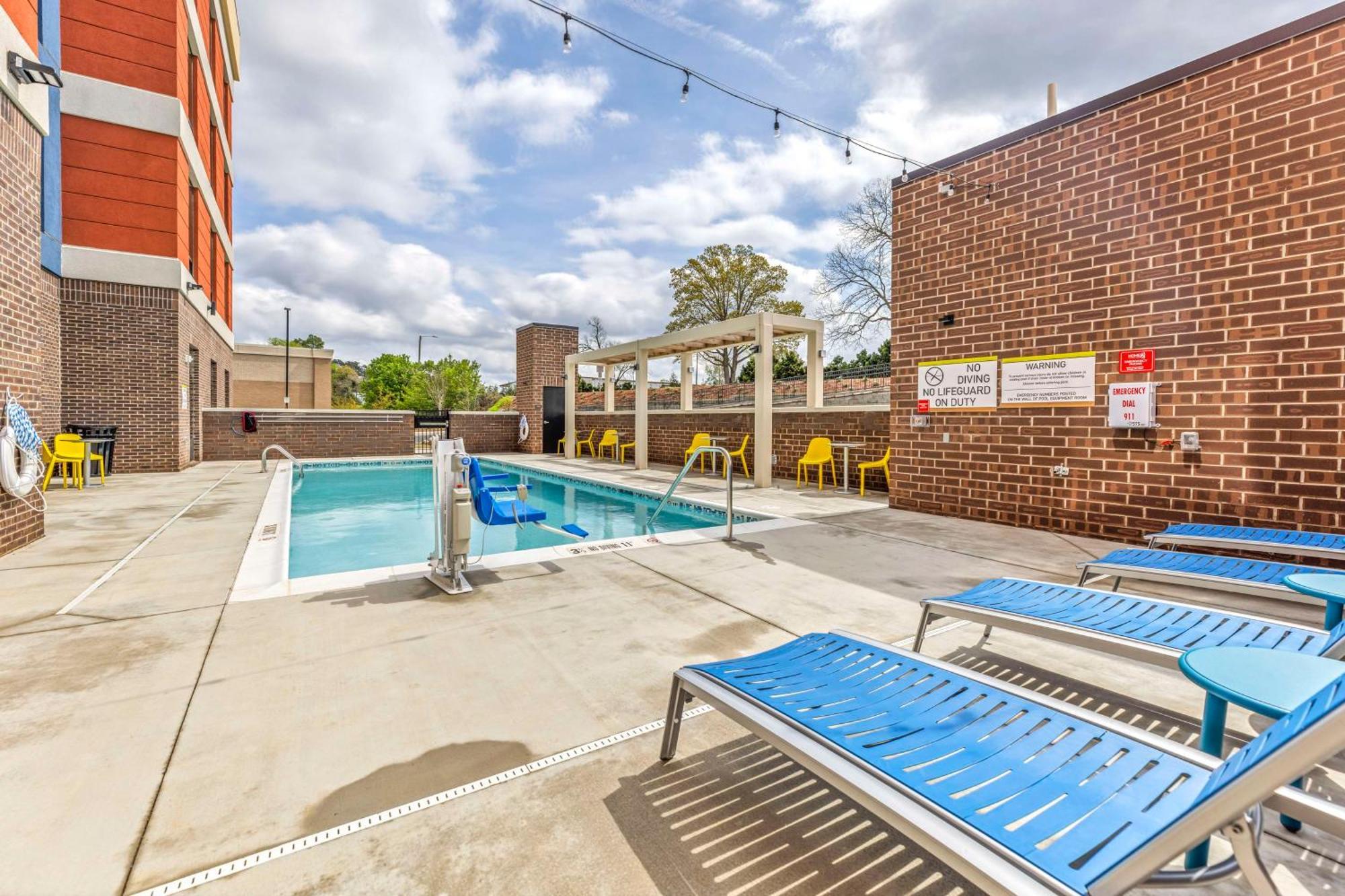 Home2 Suites By Hilton Raleigh West Lenovo Center מראה חיצוני תמונה