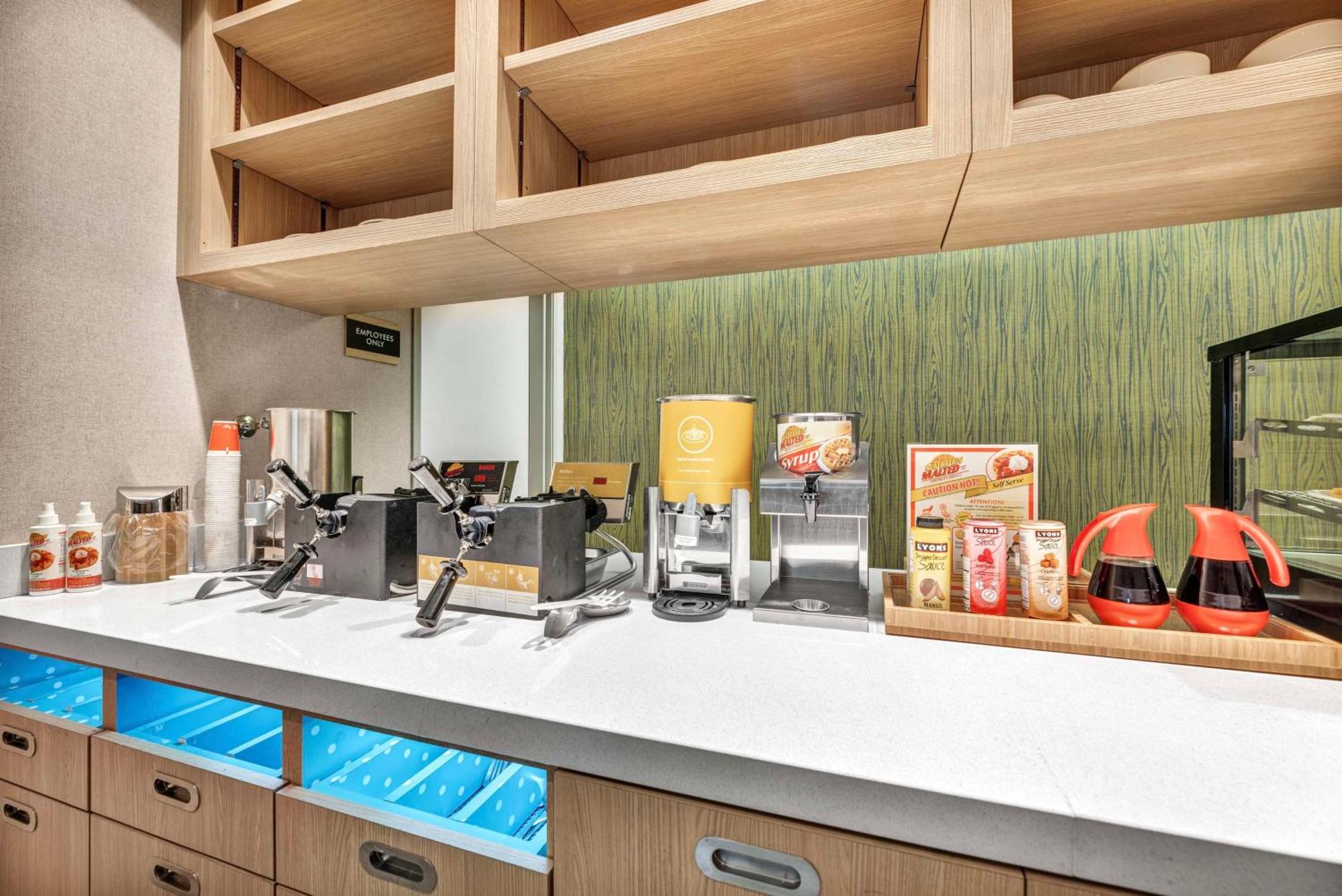Home2 Suites By Hilton Raleigh West Lenovo Center מראה חיצוני תמונה